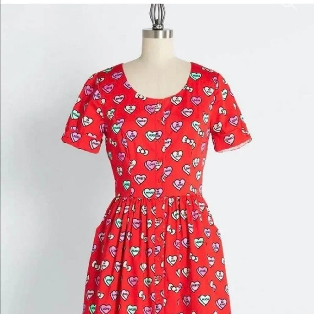 ModCloth X Hello Kitty "Hearts of Conversation" 2021 Dress